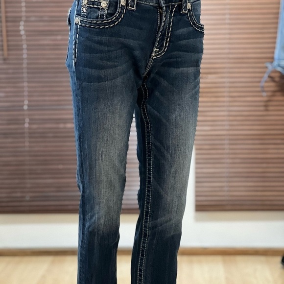 Miss Me distressed women’s Boyfriend Capri denim  blue jeans. - Picture 6 of 6